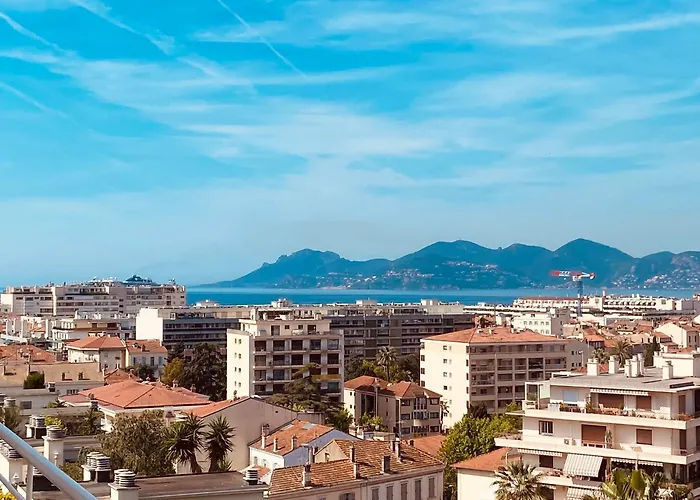 Le Somptueux Le Gallia Apartment